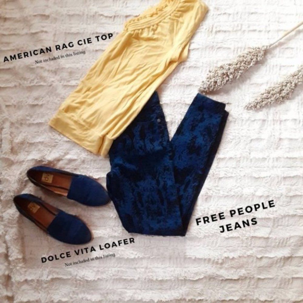 Free People Brocade Flocked Skinny Indigo Blue Floral Jeans Size 24 - Picture 6 of 11